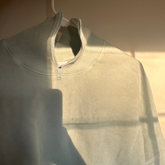 Outdoor Voices Set - Picture 3 of 8